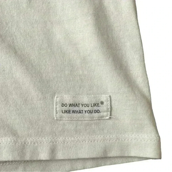 Life is Good Women's Short Sleeve Tee Shirt Size Large - Picture 4 of 10